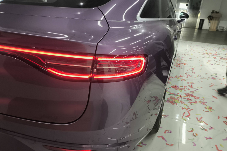 鸿蒙智行 智界S7 2024款 Pro 后驱长航版车身外观6006