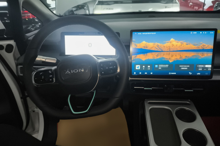 埃安 AION Y 2025款 Plus 510 智享版中控内饰7002
