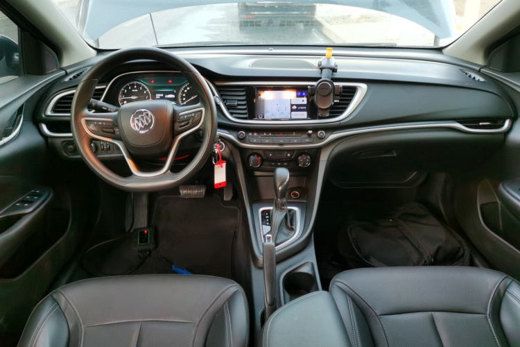 别克 英朗 2021款 改款 典范 1.5L 自动精英型中控内饰7002