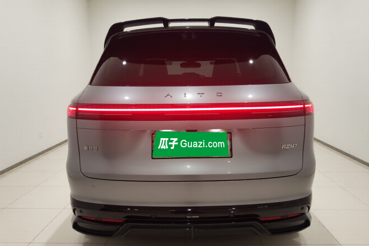 鸿蒙智行 问界M7 2026款 增程 Max四驱版 5座车身外观6