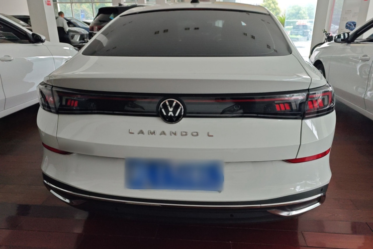 大众 2025款 凌渡L 280TSI DSG酷辣版车身外观6