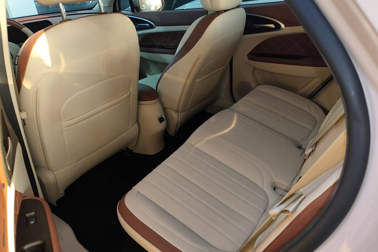 欧拉好猫 2021款 400km标准续航 雅典娜版 三元锂中控内饰21