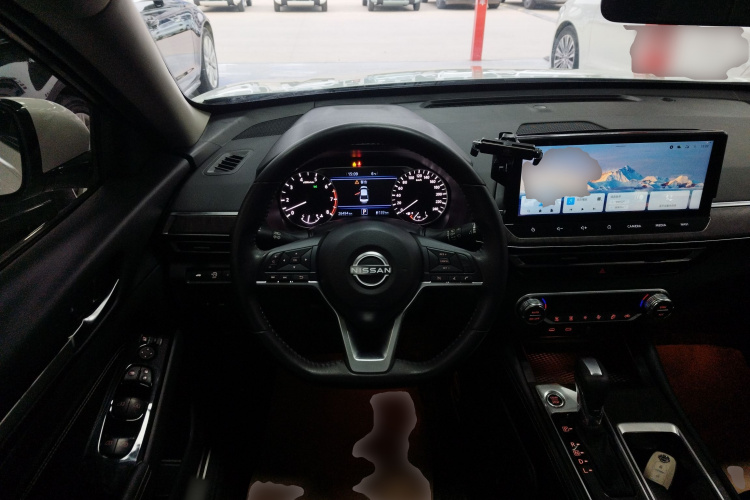 日产 天籁 2022款 2.0L XL-TLS 悦享版中控内饰13