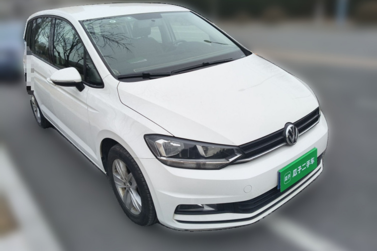 大众 2016款 途安L 280TSI 手动风尚版车身外观3