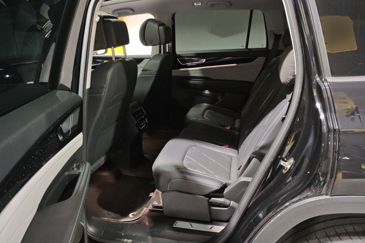 大众 途昂 2024款 530 V6 四驱尊崇豪华版中控内饰21