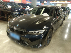 宝马3系 2025款 330Li M运动曜夜套装