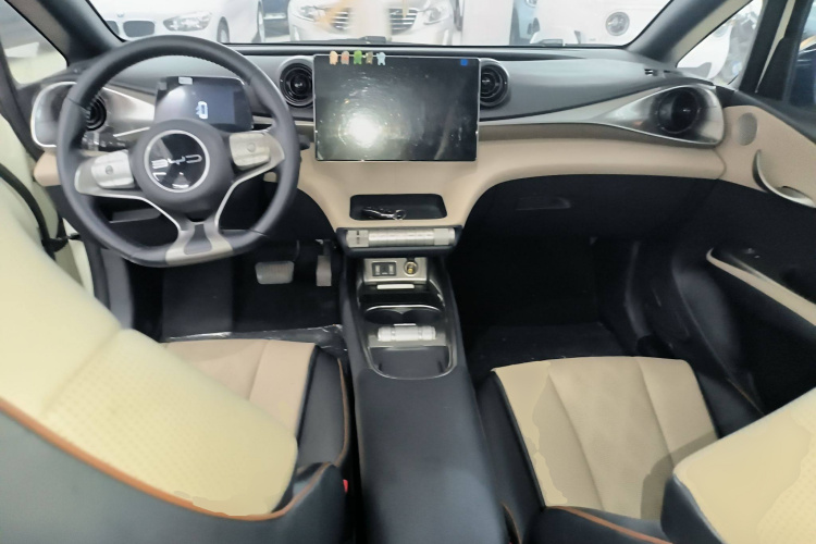 比亚迪 海豚 2023款 420km 时尚版中控内饰12