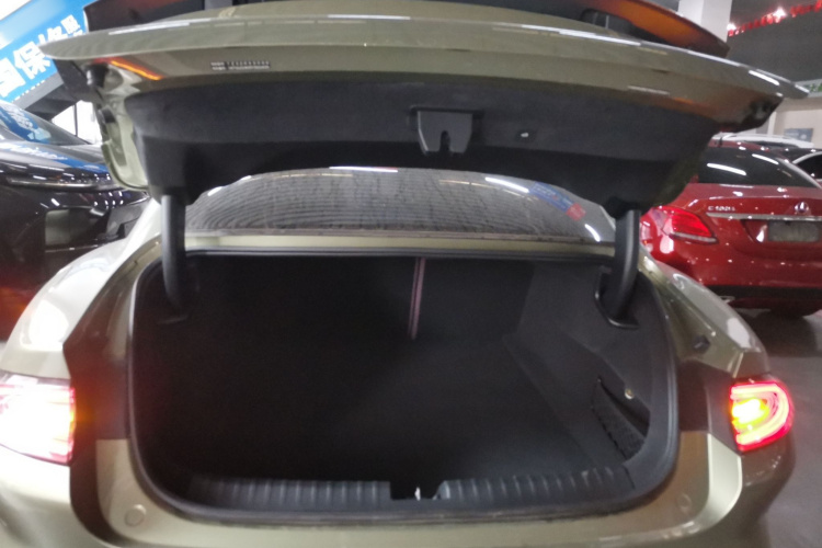 小米汽车 小米SU7 2024款 后驱超长续航高阶智驾Pro版局部细节23