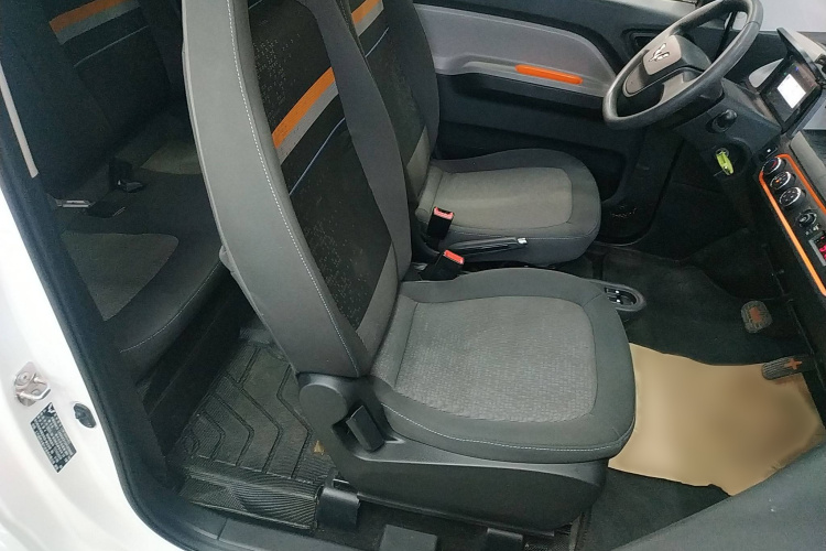 五菱汽车 宏光MINIEV 2022款 轻松款 三元锂局部细节41