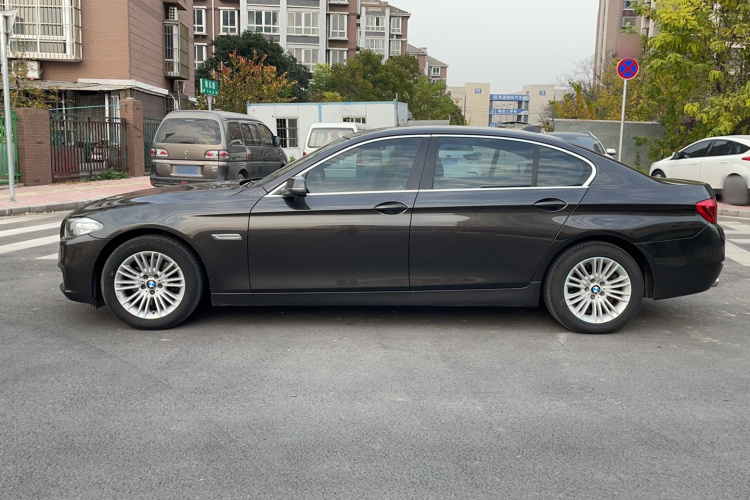 宝马5系 2014款 525Li 领先型车身外观6002
