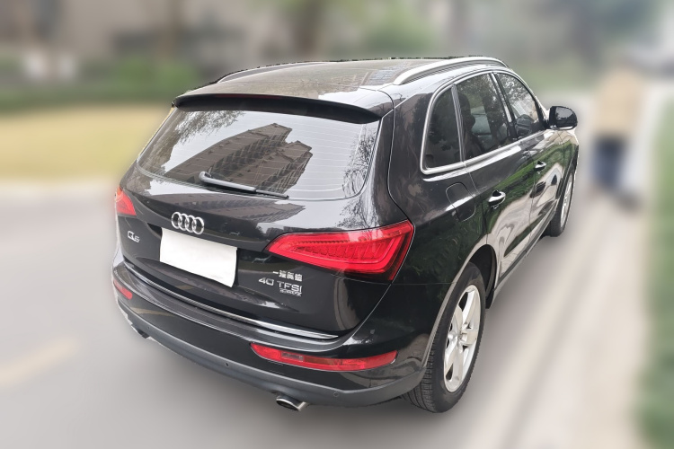 奥迪Q5 2017款 40 TFSI 进取型车身外观7