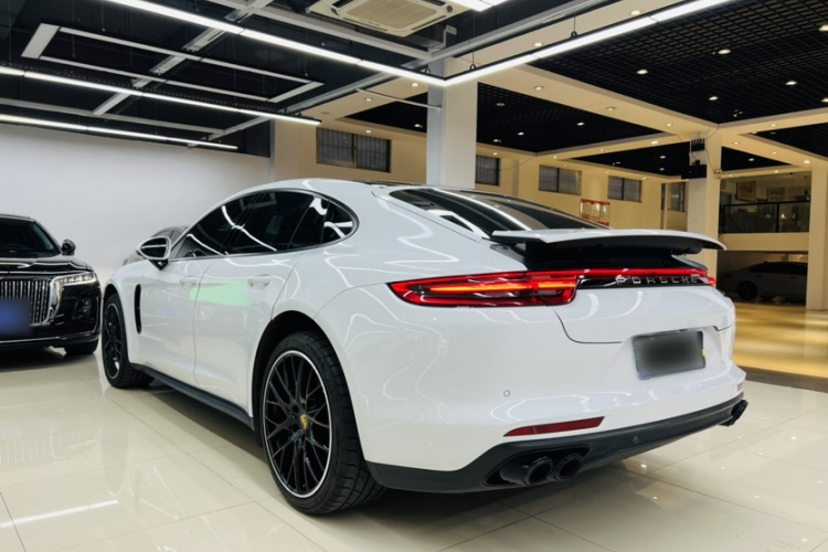保时捷 2019款 Panamera 2.9T车身外观6004
