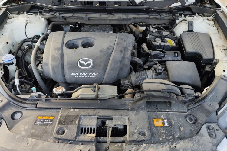 马自达CX-5 2015款 2.0L 自动两驱都市型机舱底盘24