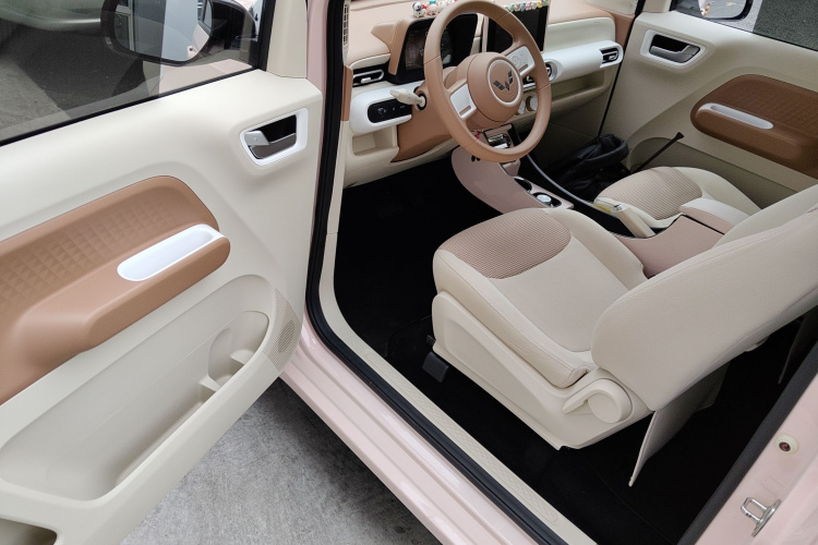 五菱汽车 宏光MINIEV 2024款 第三代 215km 进阶版中控内饰20