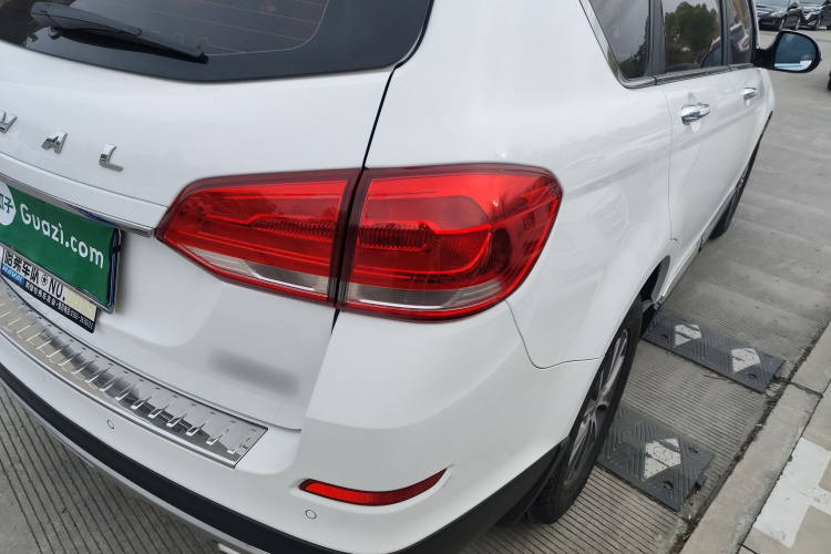 哈弗H6 2018款 蓝标 运动版 1.5T 自动两驱尊贵型车身外观6006