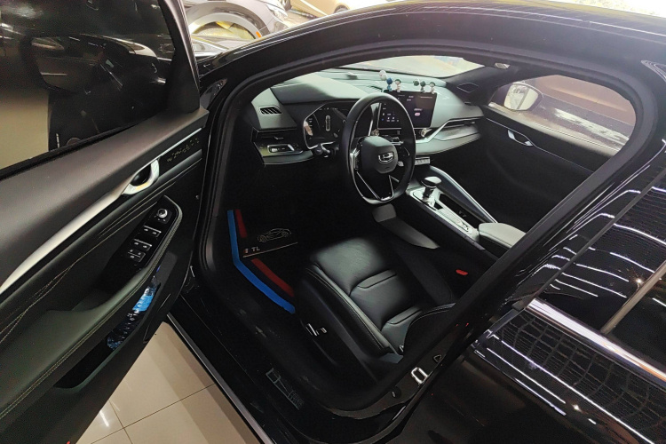 吉利汽车 星瑞 2023款 1.5TD 昆仑版中控内饰7003