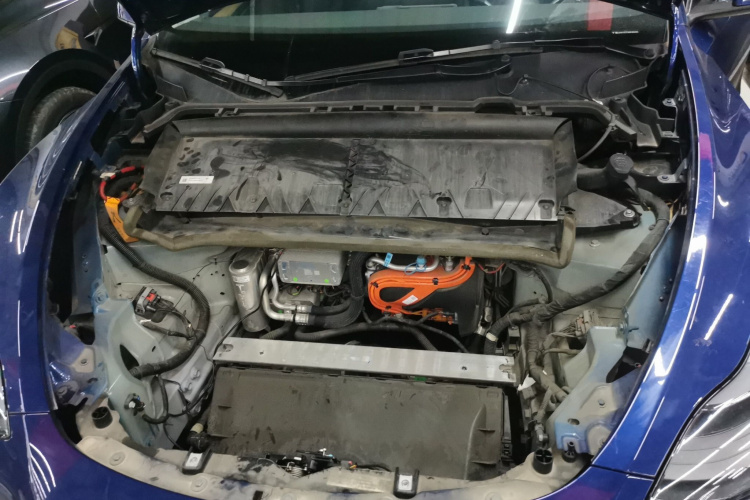 特斯拉 Model Y 2022款 后轮驱动版局部细节24