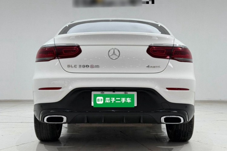 奔驰GLC轿跑 2022款 改款 GLC 300 4MATIC 轿跑SUV车身外观6004