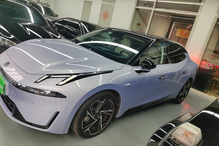 领克07 2024款 EM-P 126长续航智驾Ultra车身外观4