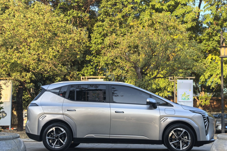 埃安 AION Y 2023款 Plus 510 智领版车身外观6003