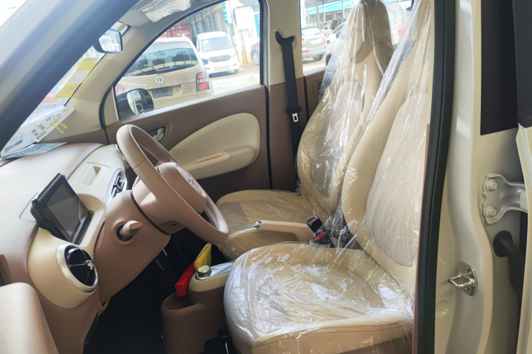 五菱汽车 宏光MINIEV 2025款 四门版 进阶款中控内饰19