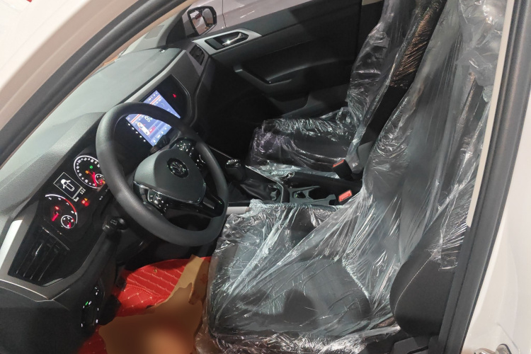 大众 Polo 2019款 Plus 1.5L 自动全景乐享版中控内饰19
