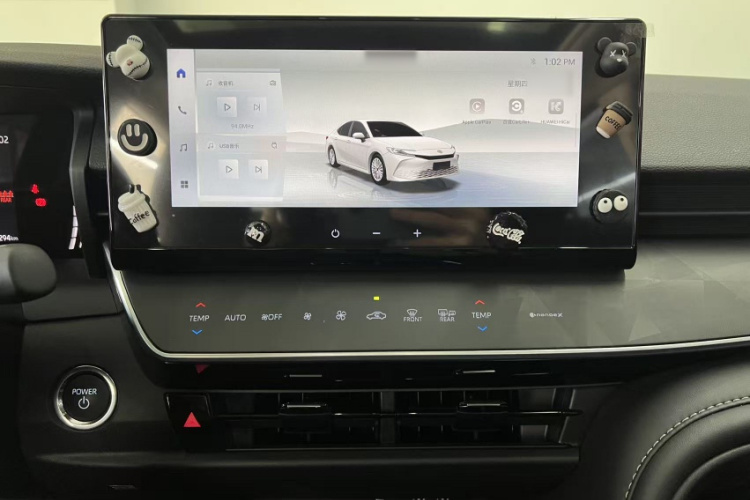 丰田 凯美瑞 2026款 双擎 2.0HSE 运动Lite版局部细节16