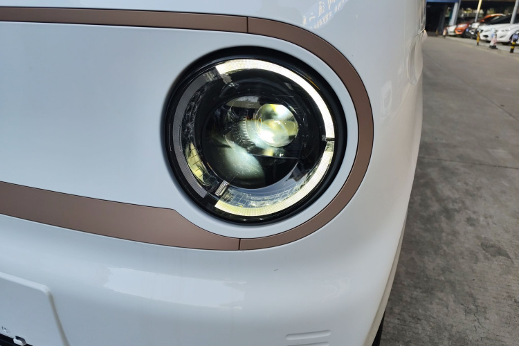 吉利银河 2023款 熊猫mini 200km 耐力熊局部细节36