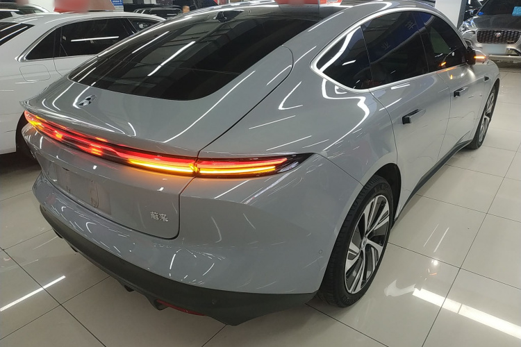 蔚来ET5 2024款 75kWh车身外观6005