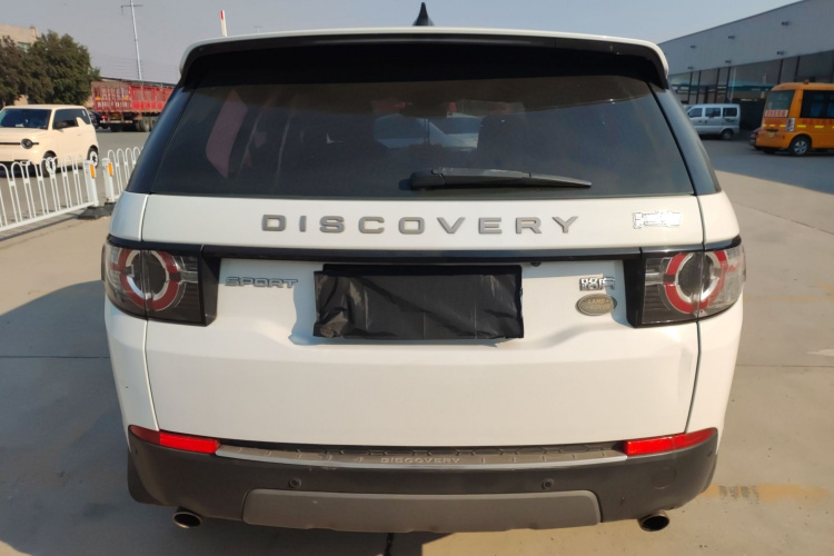 路虎 发现神行 2018款 240PS SE版车身外观6