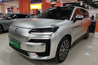 腾势N9 2025款 旗舰型