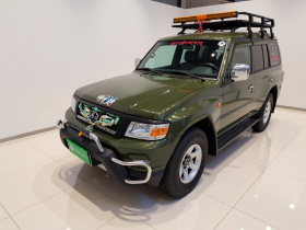 猎豹汽车 猎豹Q6 2015款 2.4L 手动四驱卓越型