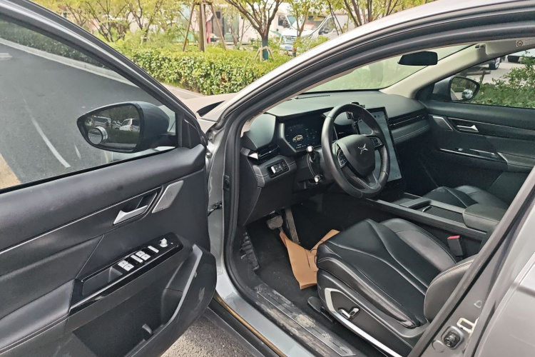 小鹏G3 2021款 G3i 520N+中控内饰7003