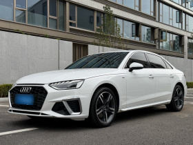 奥迪A4L 2022款 40 TFSI 时尚动感型