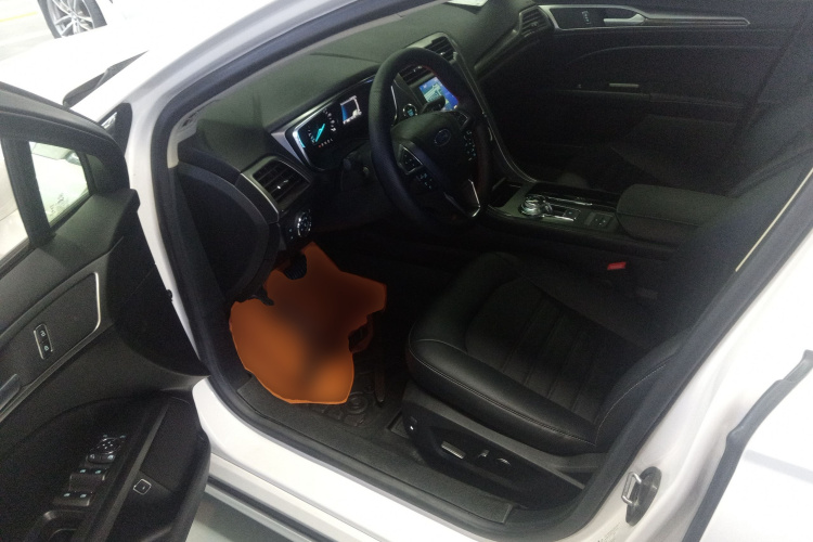 福特 蒙迪欧新能源 2018款 2.0 PHEV 智控时尚型 国VI中控内饰7003