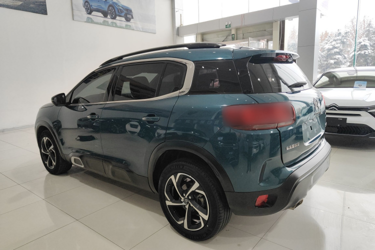 雪铁龙 天逸 C5 AIRCROSS 2021款 360THP 乐享型车身外观4