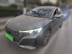 长安 逸动 2022款 PLUS 蓝鲸NE 1.4T GDI DCT尊贵版