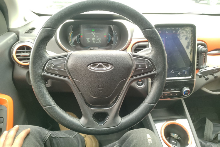 奇瑞 小蚂蚁 2019款 4座智享版 30.6kWh中控内饰13