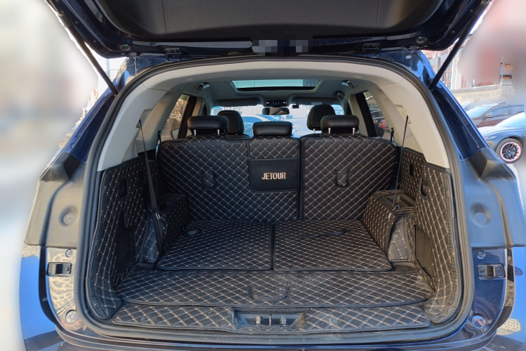 捷途X90 PLUS 2021款 1.6TD DCT别墅 7座中控内饰23