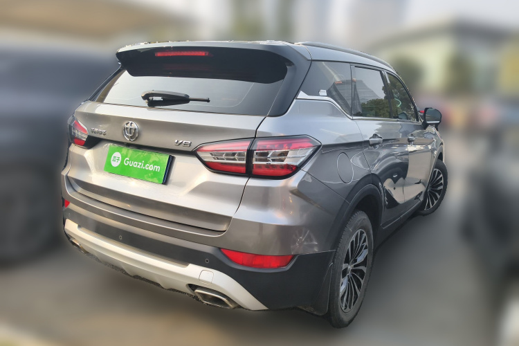 中华V6 2018款 1.5T 自动尊贵型车身外观6005