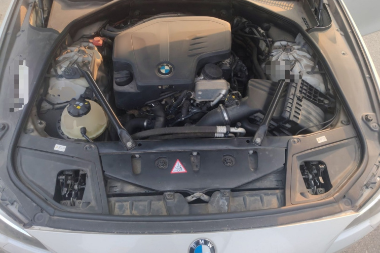 宝马5系 2014款 525Li 豪华设计套装局部细节24