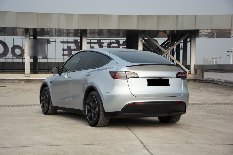 特斯拉 Model Y 2022款 改款 后轮驱动版车身外观6007