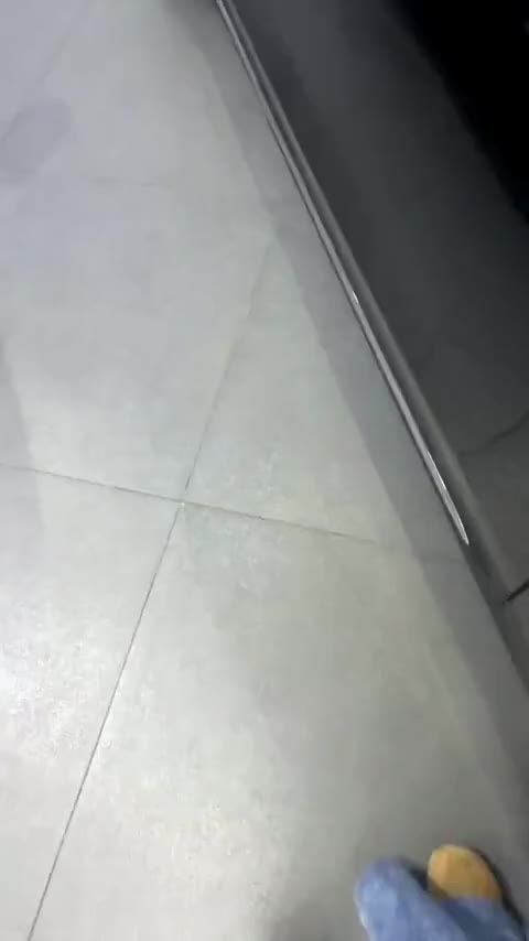 奔驰GLB 2025款 GLB 220 动感型讲解2