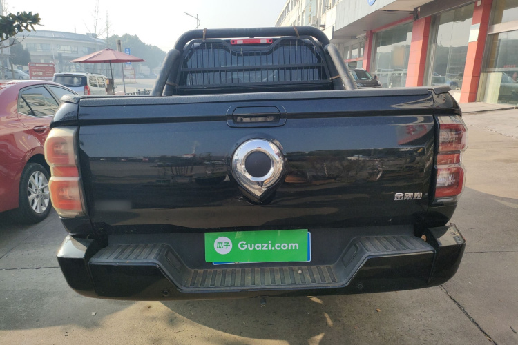 长城 金刚炮 2022款 2.0T手动汽油两驱创业型长箱平箱GW4C20B车身外观6004