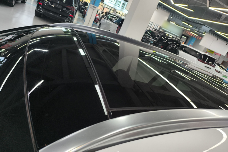 奔驰GLC 2020款 改款 GLC 260 L 4MATIC 动感型局部细节57