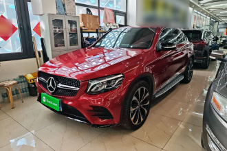 奔驰GLC轿跑 2018款 GLC 260 4MATIC 轿跑SUV