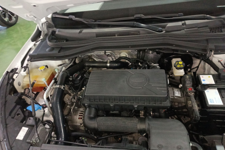 江汽集团 嘉悦A5 2020款 1.5T CVT超越型机舱底盘24