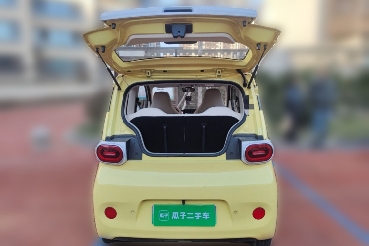 五菱汽车 宏光MINIEV 2024款 第三代 215km 青春版中控内饰23