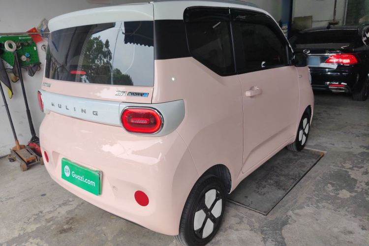 五菱汽车 宏光MINIEV 2024款 第三代 215km 进阶版车身外观6005