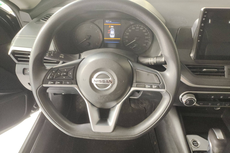 日产 天籁 2021款 2.0L XE 时尚版局部细节13